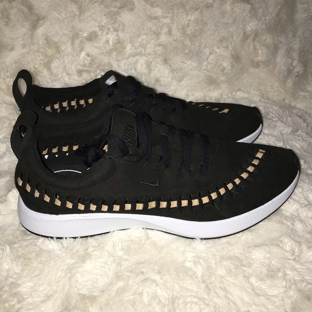 Nike Dualtone Racer Woven Women's Running Shoes